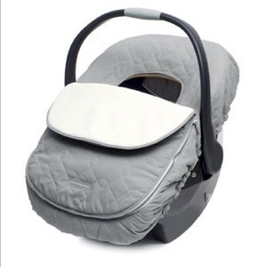 JJ Cole Gray Quilted Car Seat Cover “Bundle Me”